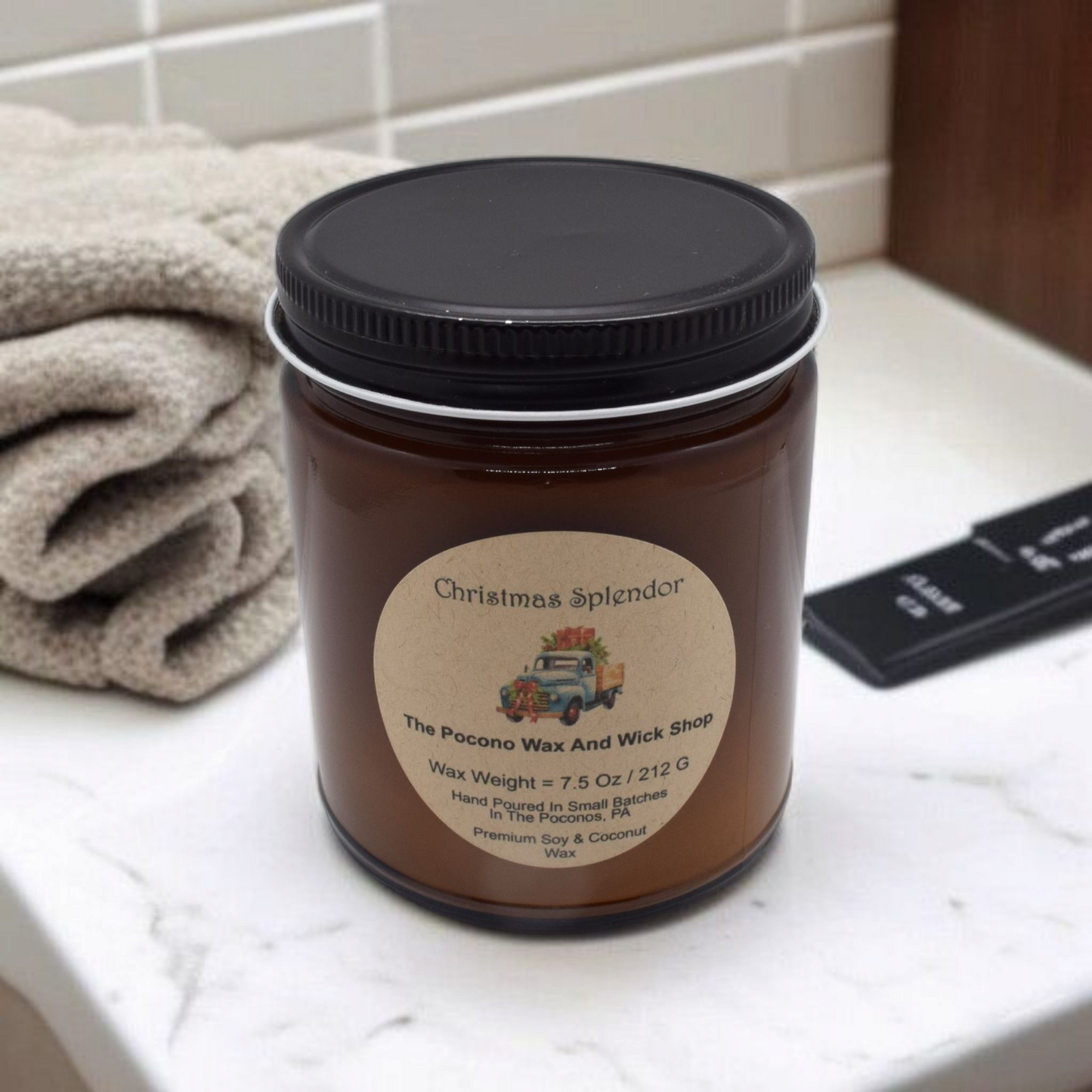 7.5 Oz Christmas Splendor Soy/Coconut Candle