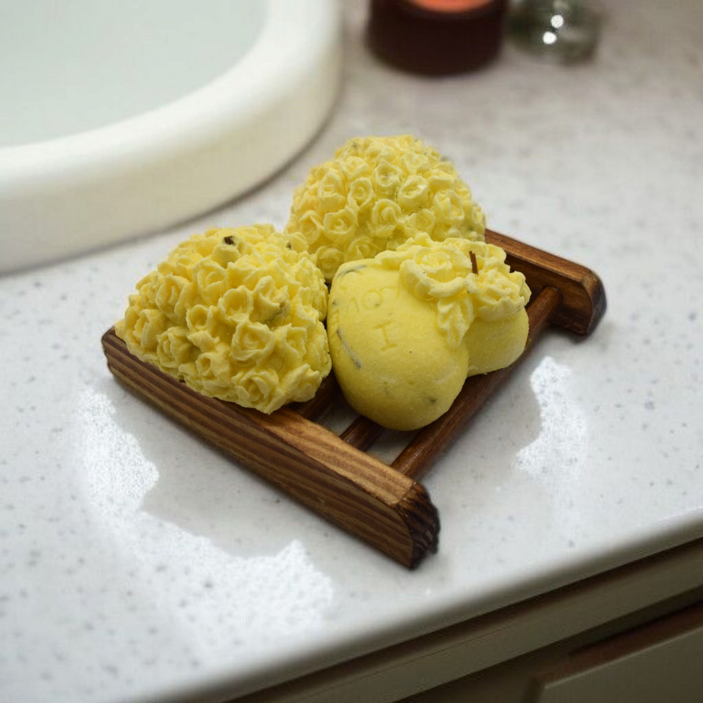 2.3 Oz Lemongrass Eucalyptus Goats Milk Tarts With Bamboo Tray